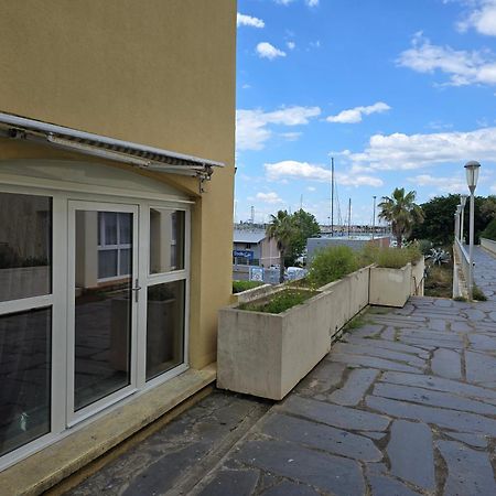 Love 1 Agde Exterior photo